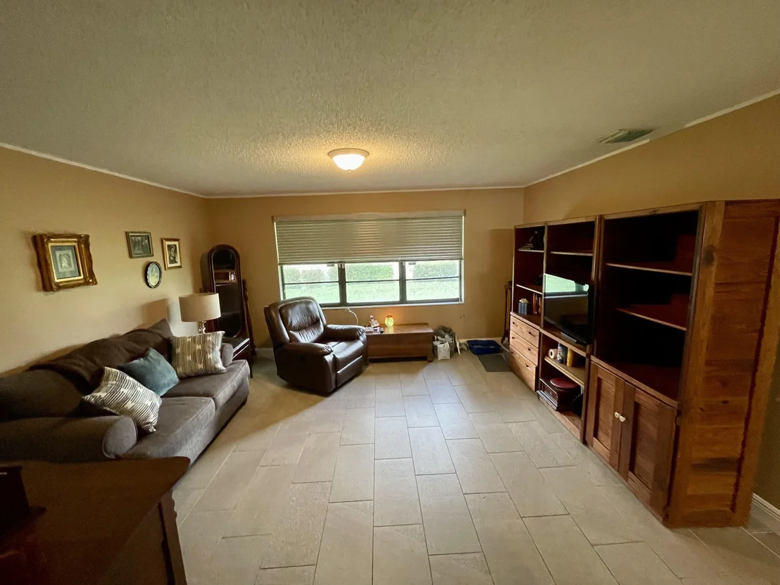 Photo of Unit B at 14049 Nesting Way