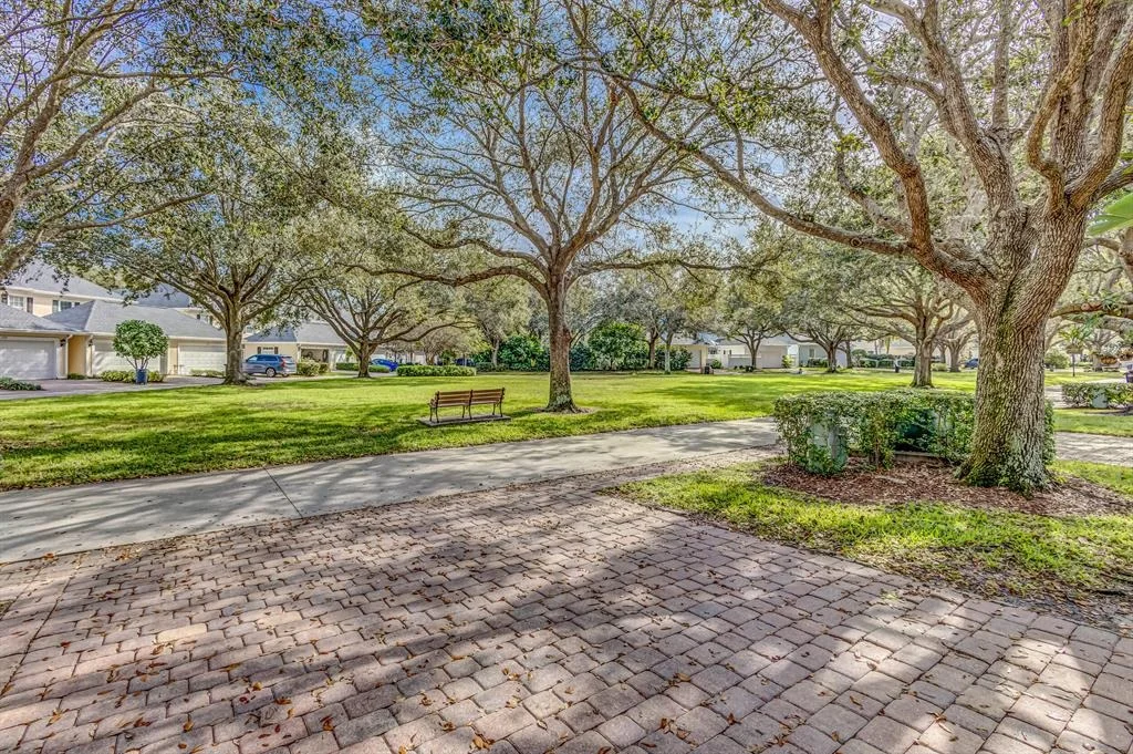Photo of 185 Barbados Drive