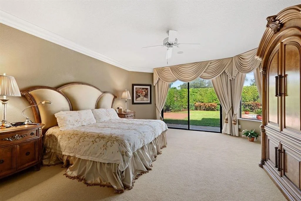 Photo of 7291 Valencia Drive