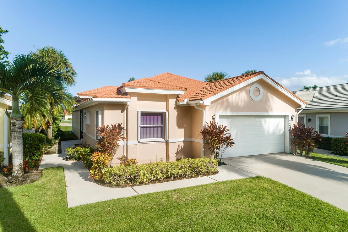Photo of 6466 Breckenridge Circle