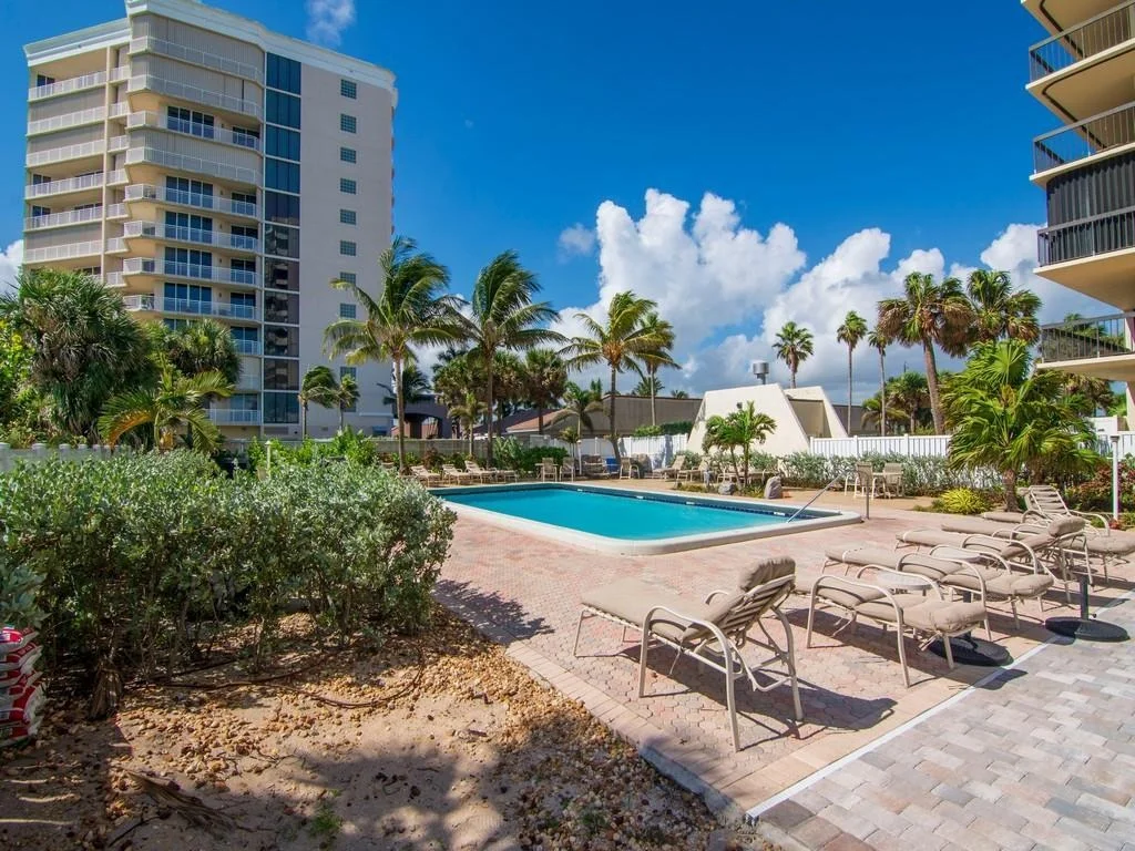 Photo of Unit PHA2 at 3100 N Highway A1a