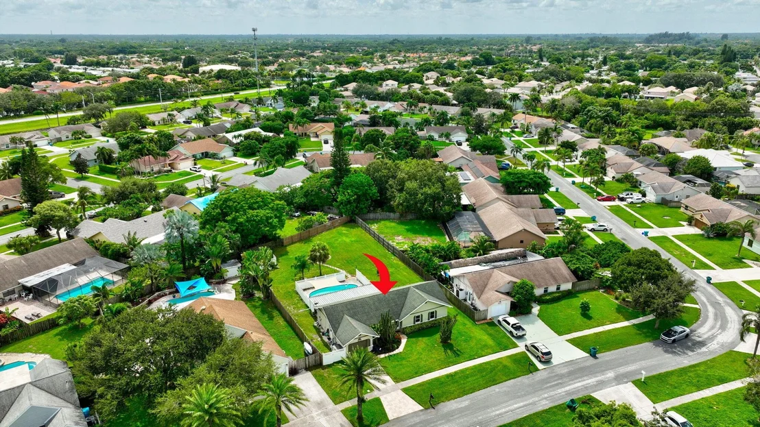 Photo of 50 Cedar Circle