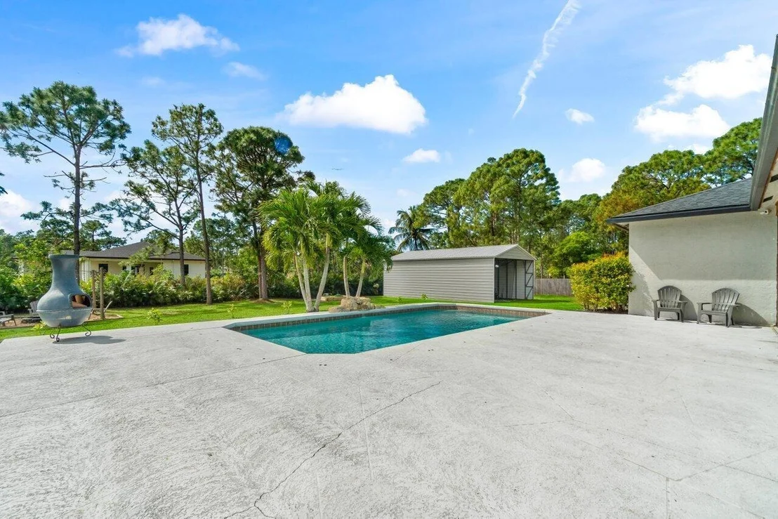 Photo of 18312 Orange Grove Boulevard