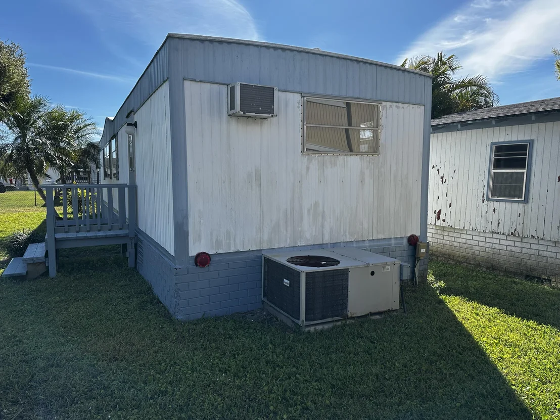 Photo of 2924 SE 25th Street