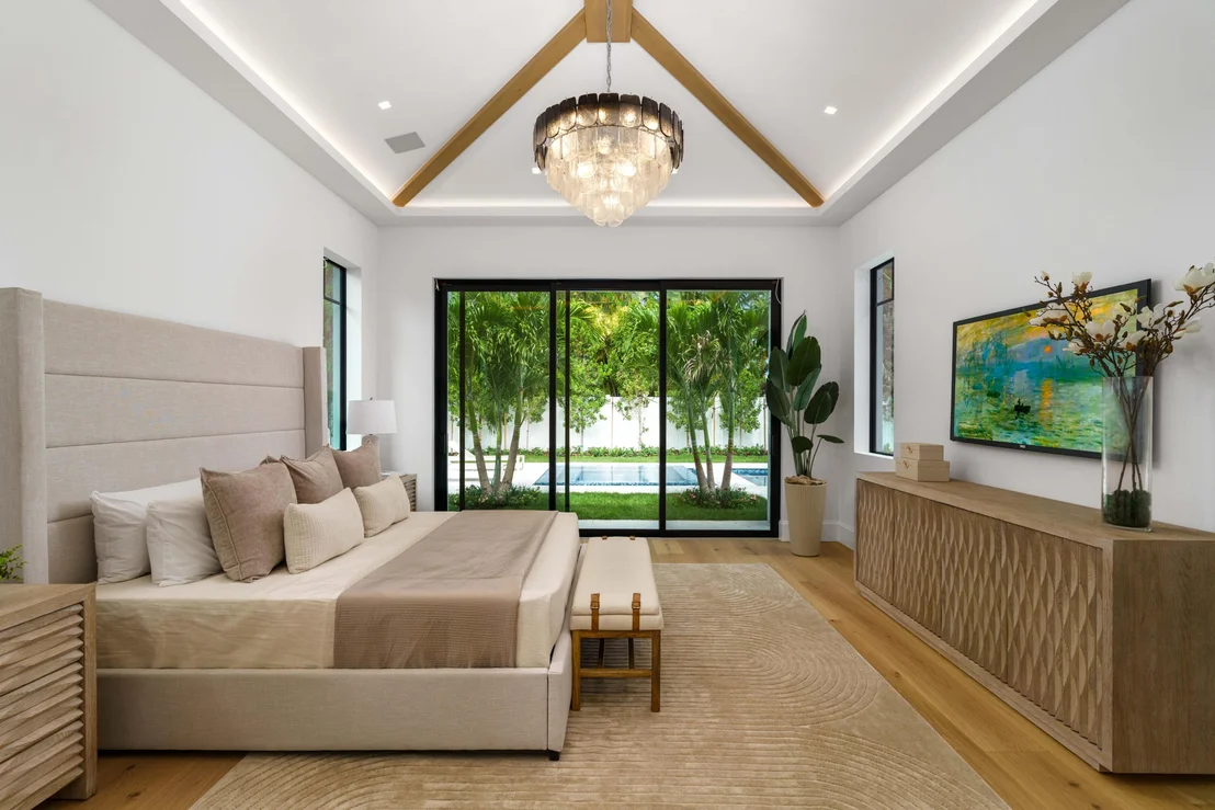 Photo of 720 NW 3rd Avenue