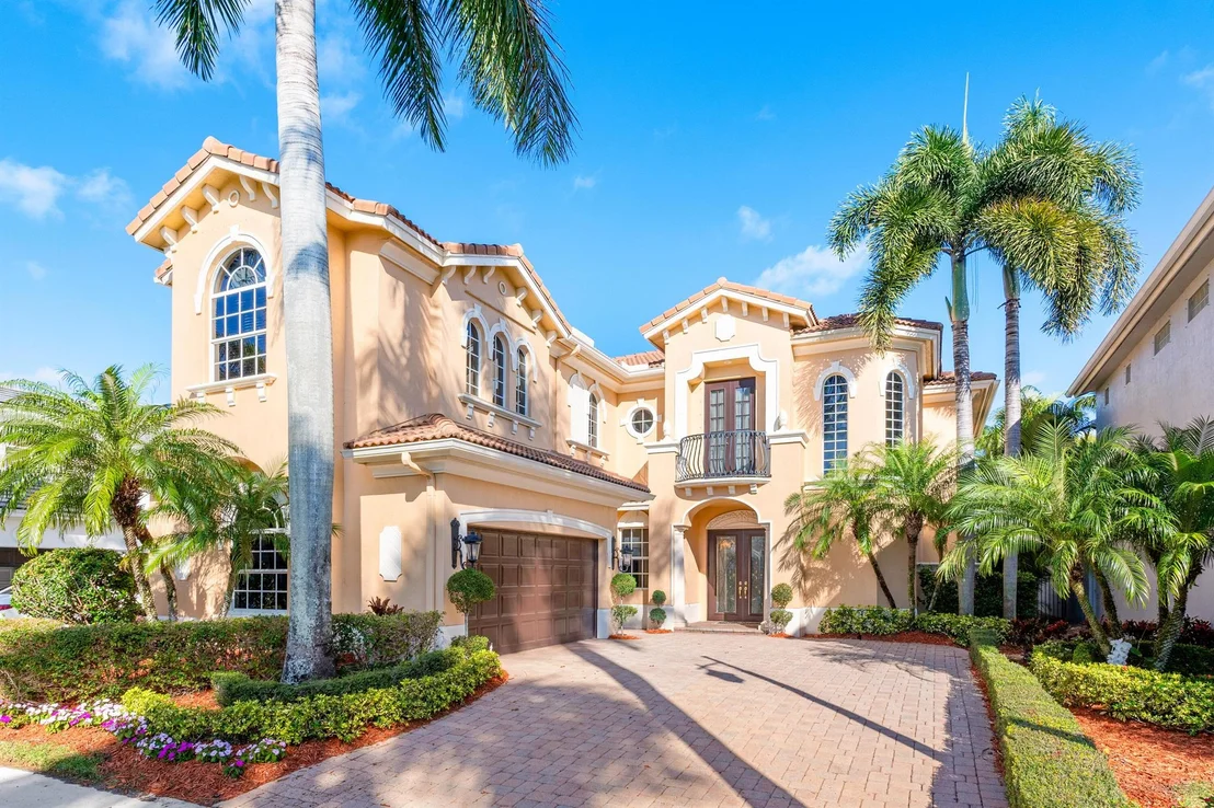 Photo of 8161 Valhalla Drive