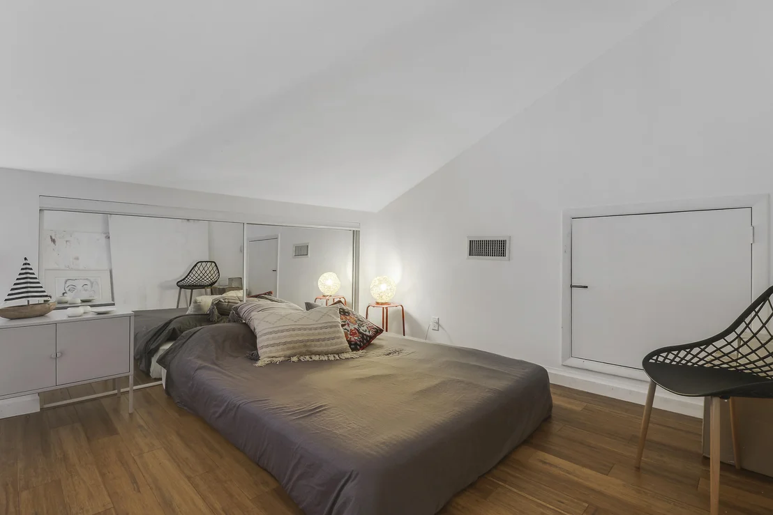 Photo of 125 Harbourside Circle