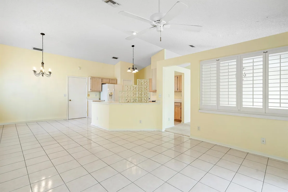 Photo of 1740 Park Tree Place