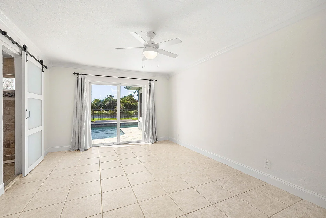Photo of 1508 Cormorant Road
