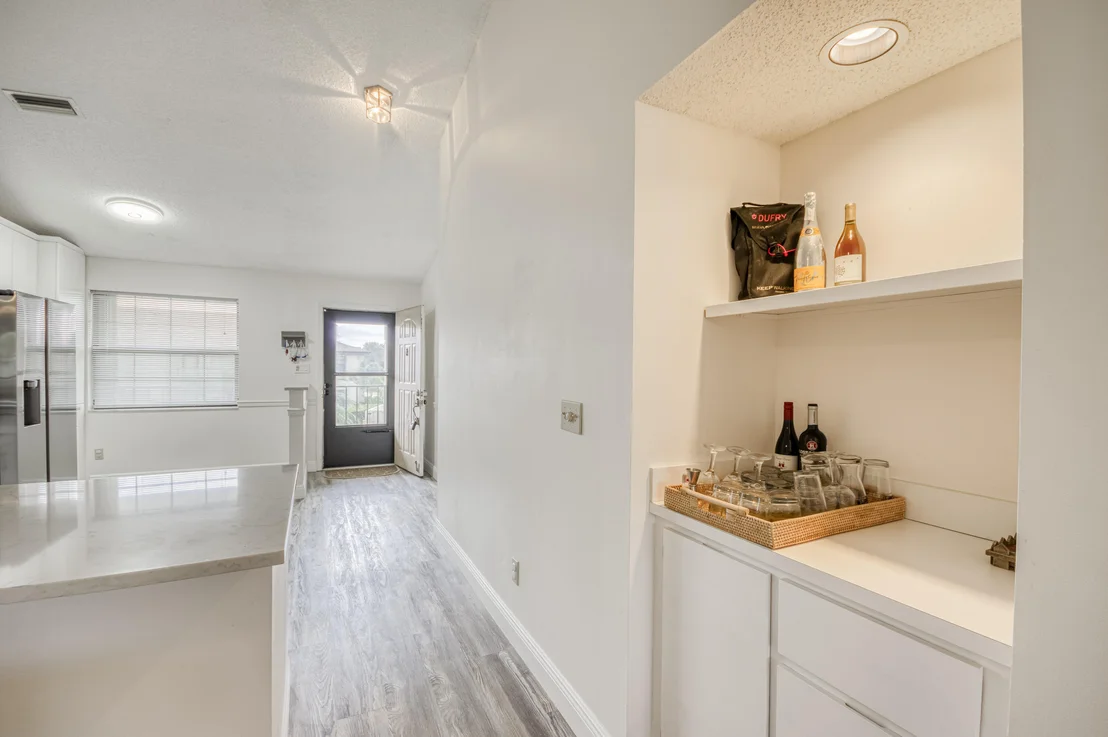 Photo of Unit A at 1102 Pinecrest Circle