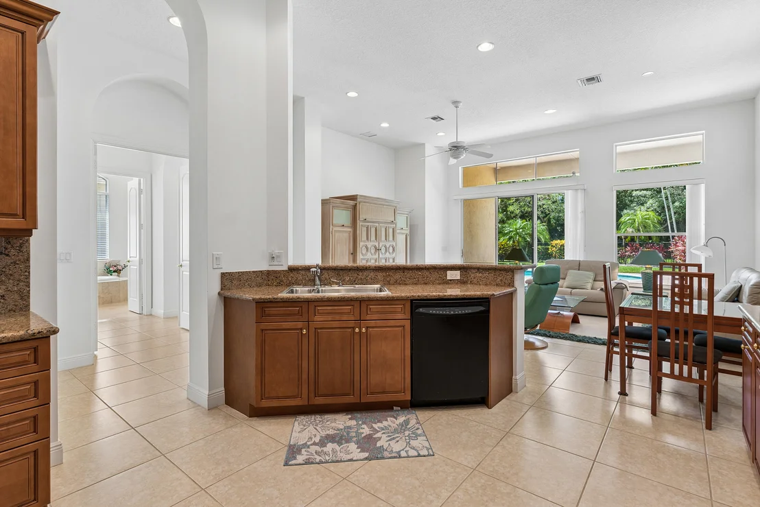Photo of 8102 Valhalla Drive