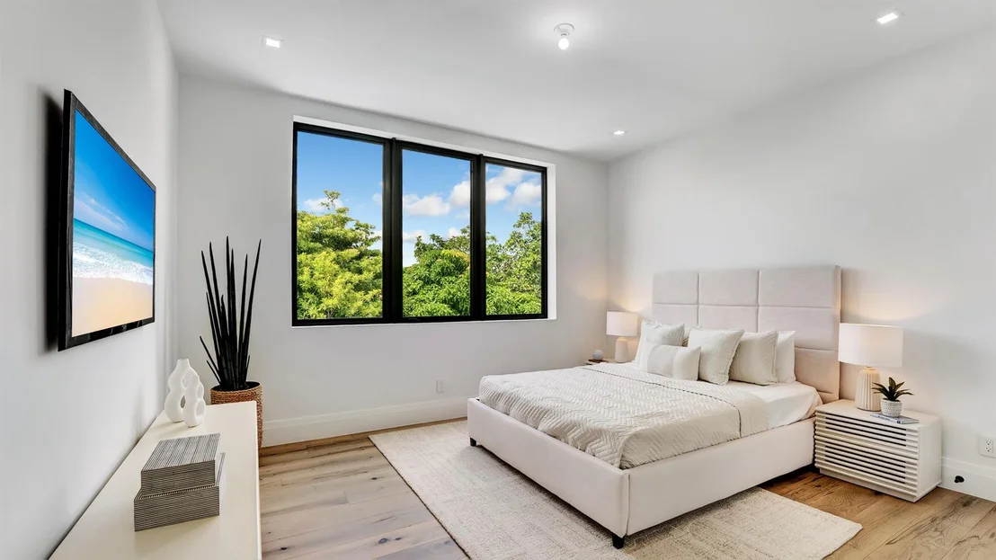 Photo of 812 Malaga Drive