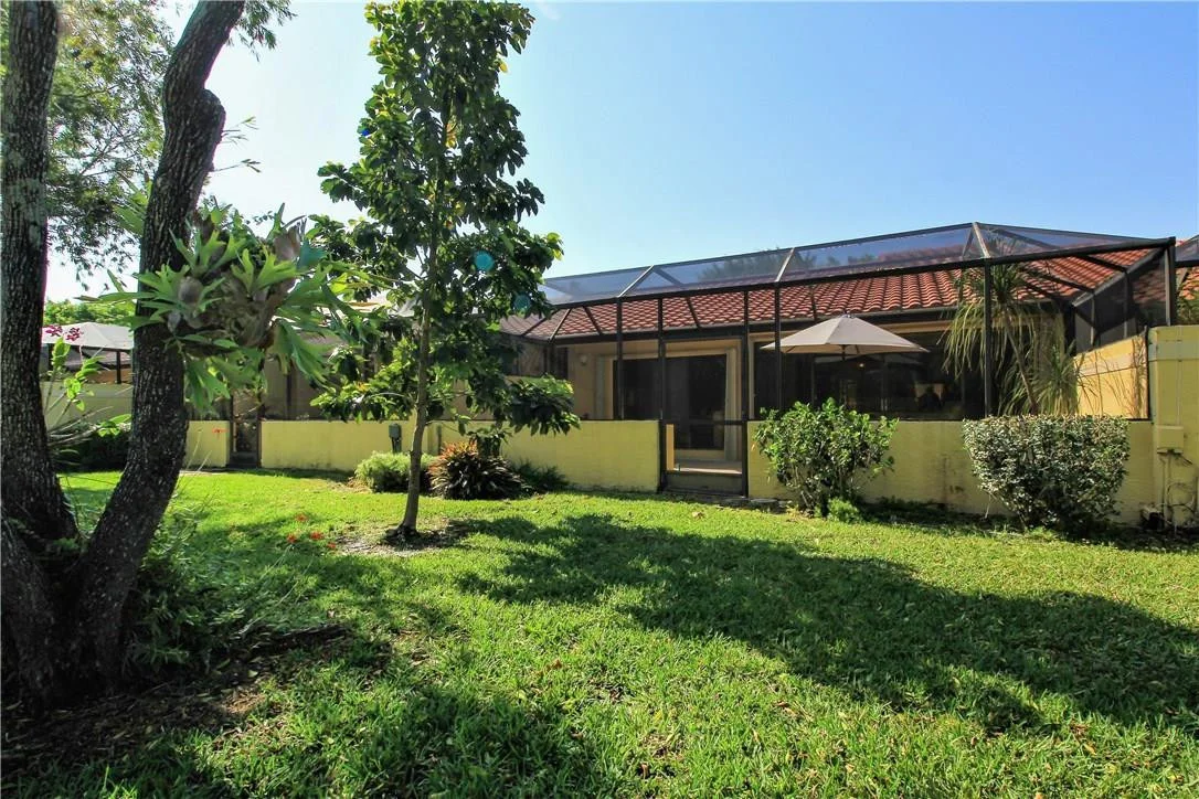 Photo of Unit 20008 at 20008 Rima Circle