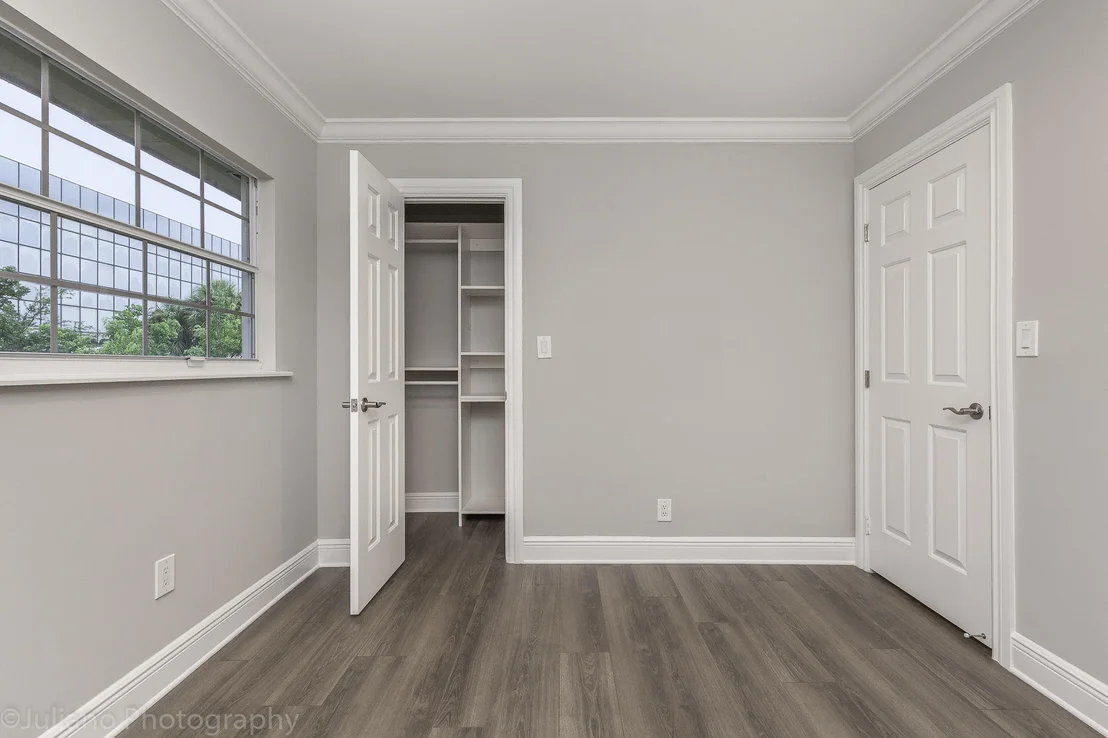 Photo of 1198 NE 3rd Avenue