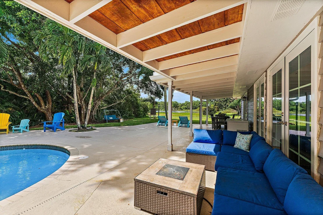 Photo of 2505 SE Ranch Acres Circle