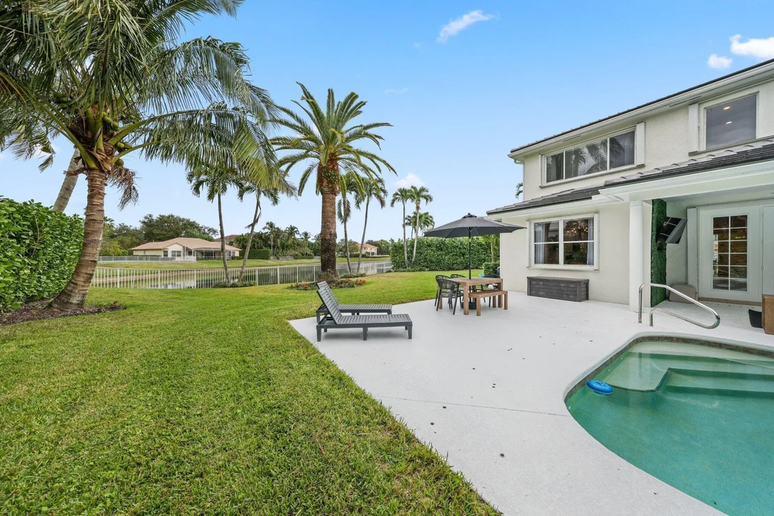 Photo of 423 Meadowlark Drive