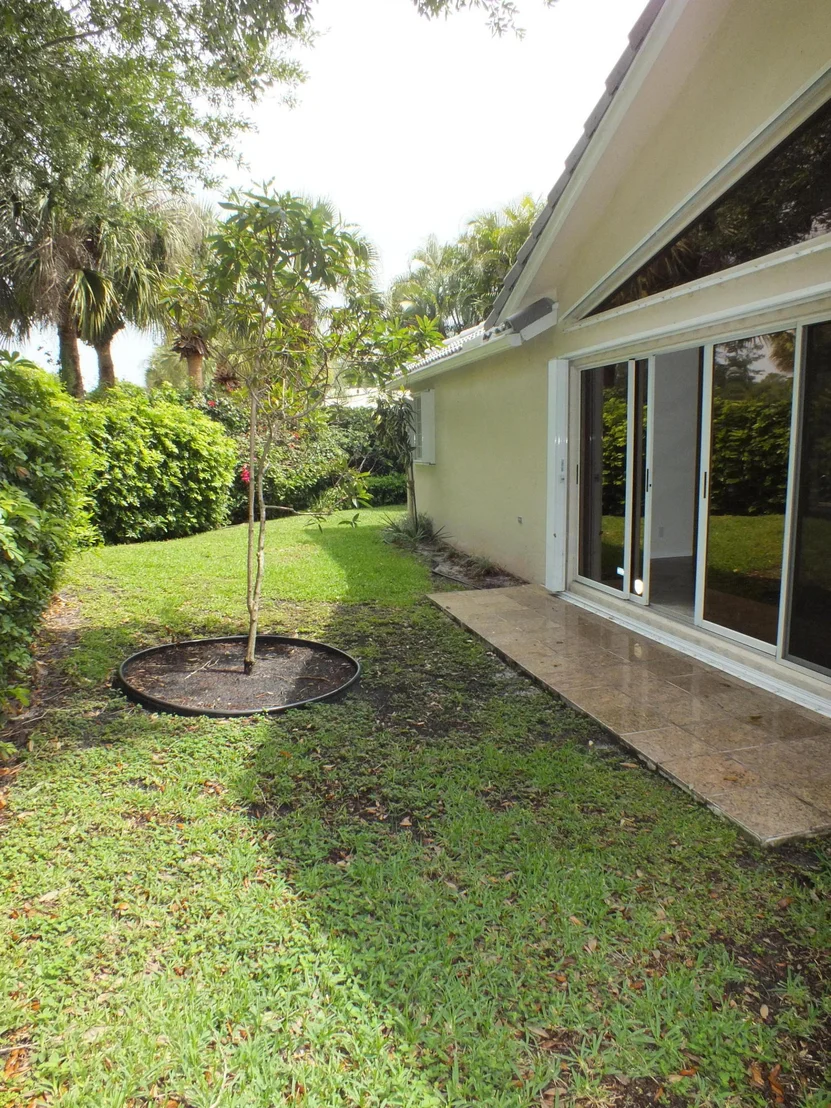 Photo of 101 Cove Road