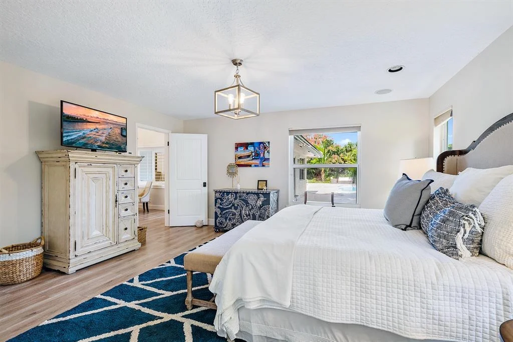 Photo of 18586 Lakeside Gardens Drive