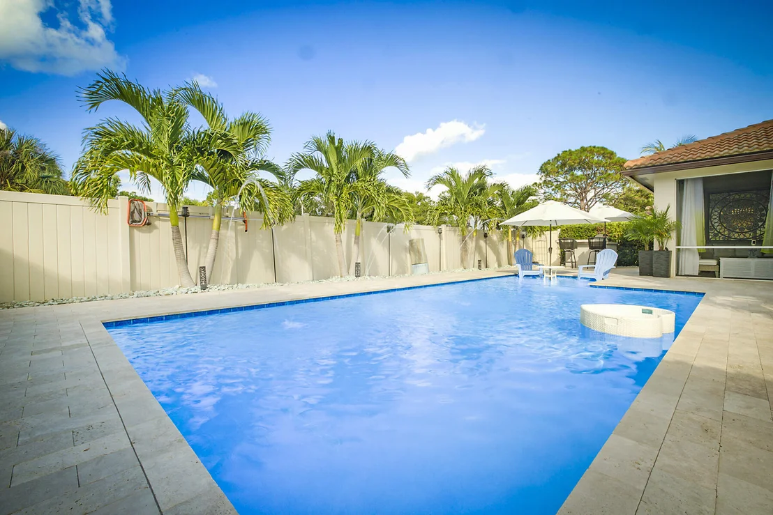 Photo of 7131 Limestone Cay Road