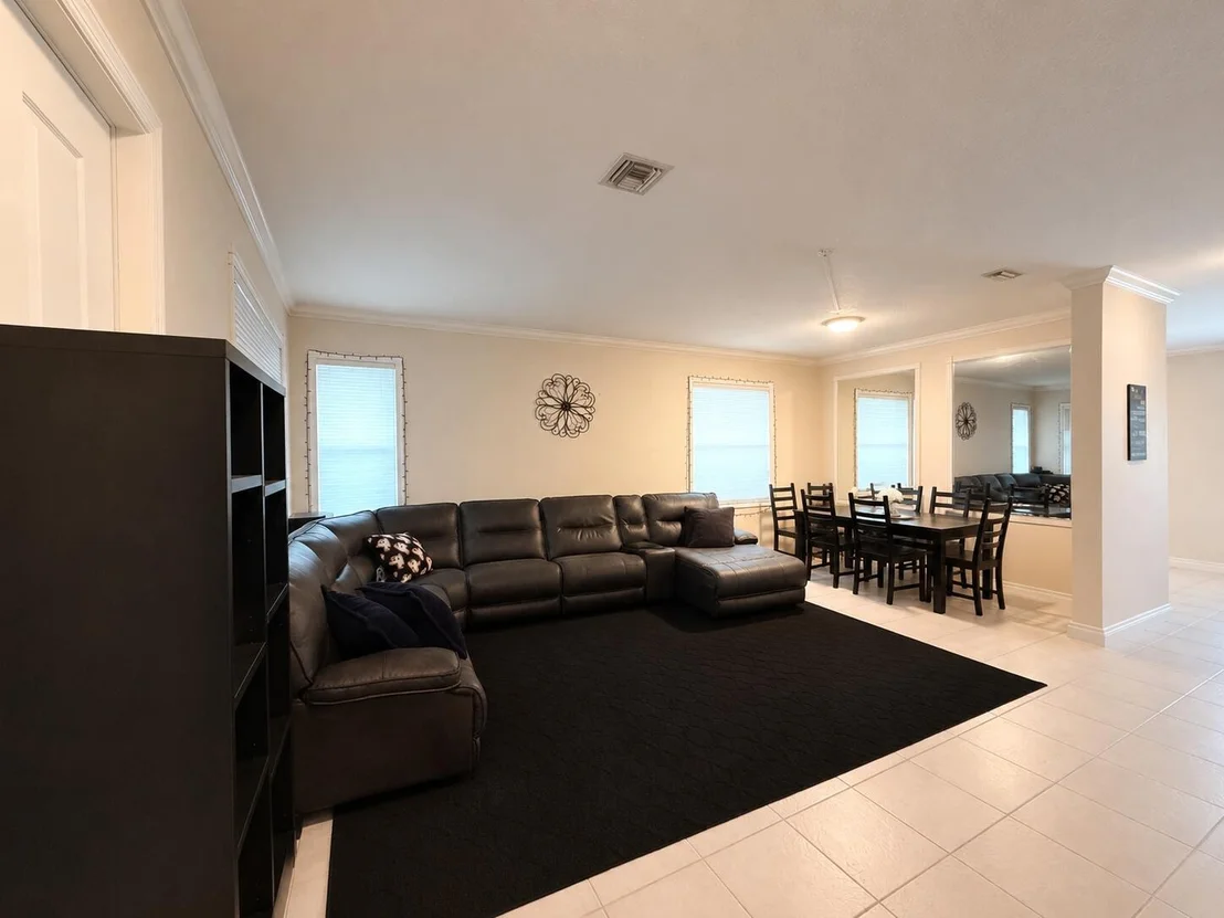 Photo of 10706 Hidden Bend Way