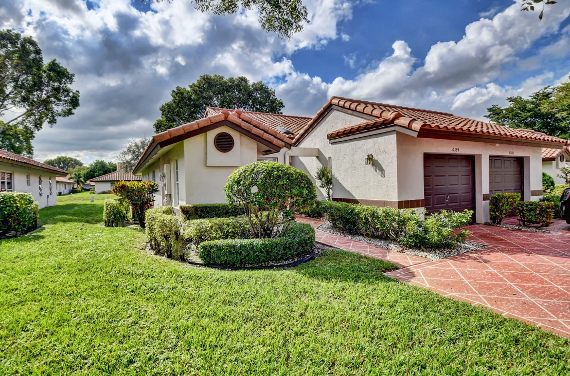Photo of Unit A at 6384 Mill Pointe Circle