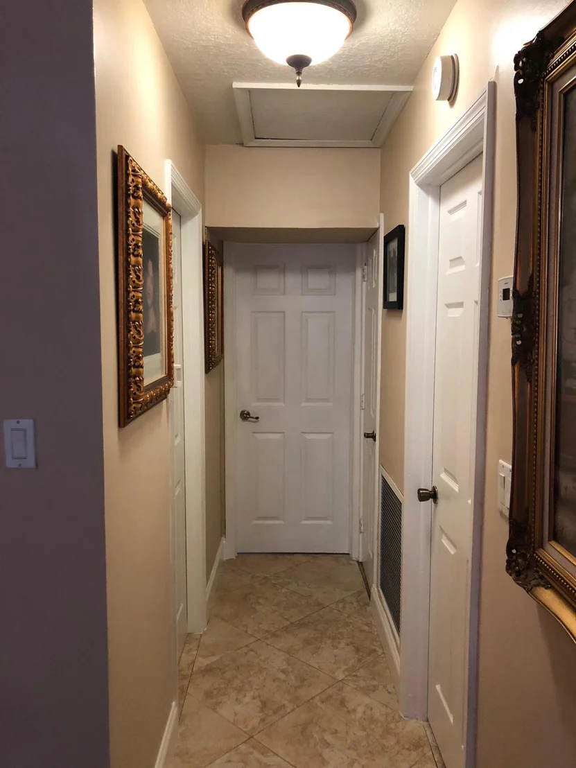 Photo of 819 Colonial Road