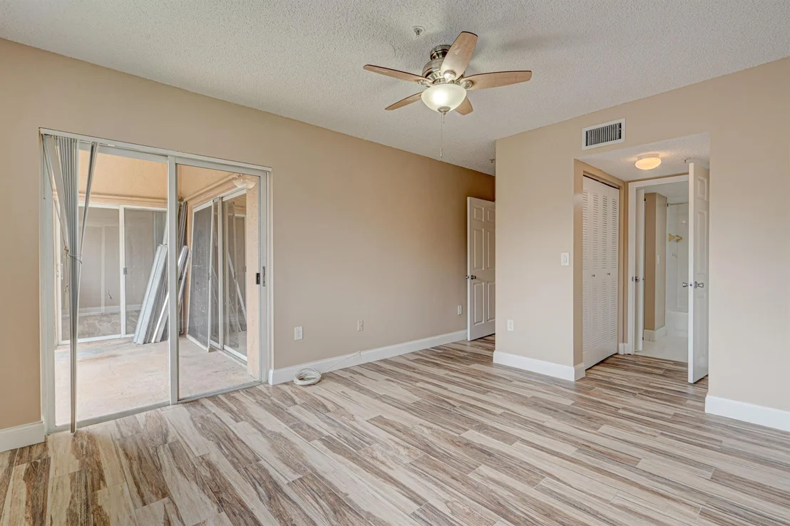 Photo of Unit 3088 at 3870 Lyons Road