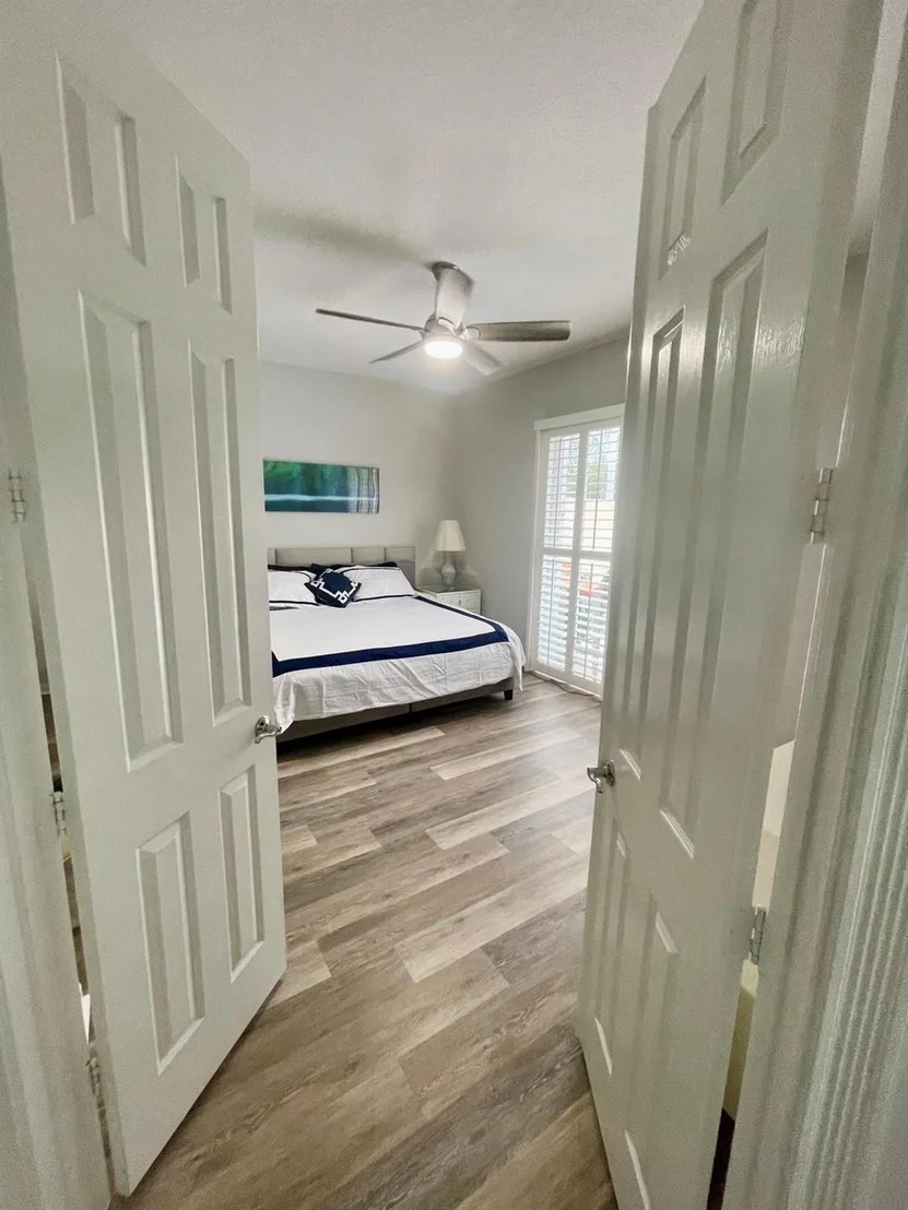 Photo of 4975 Garden Drive