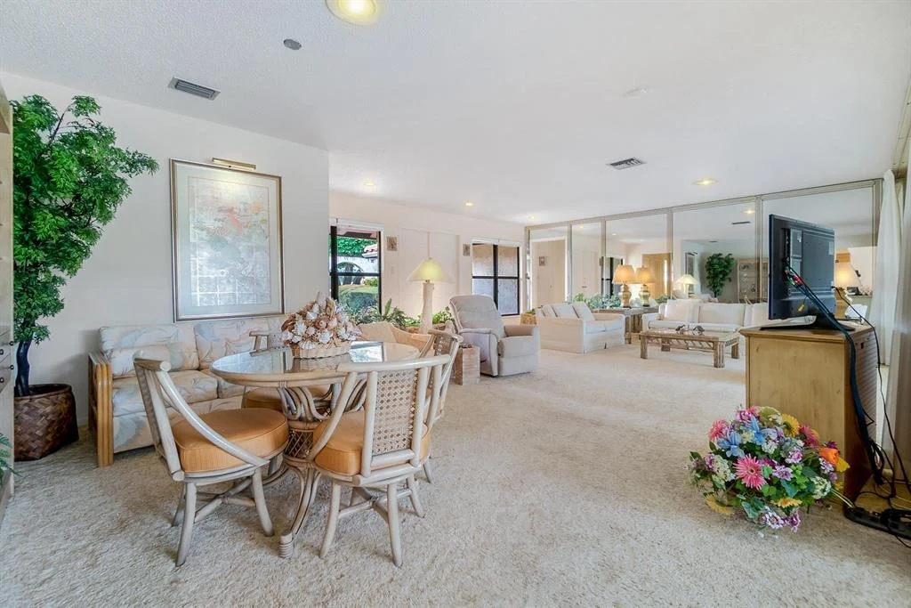 Photo of 5963 Glenbrook Drive