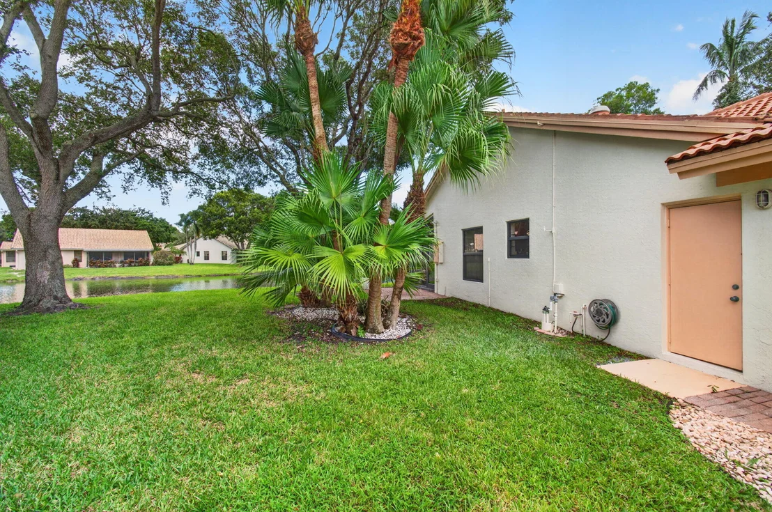 Photo of 4691 Yardarm Lane