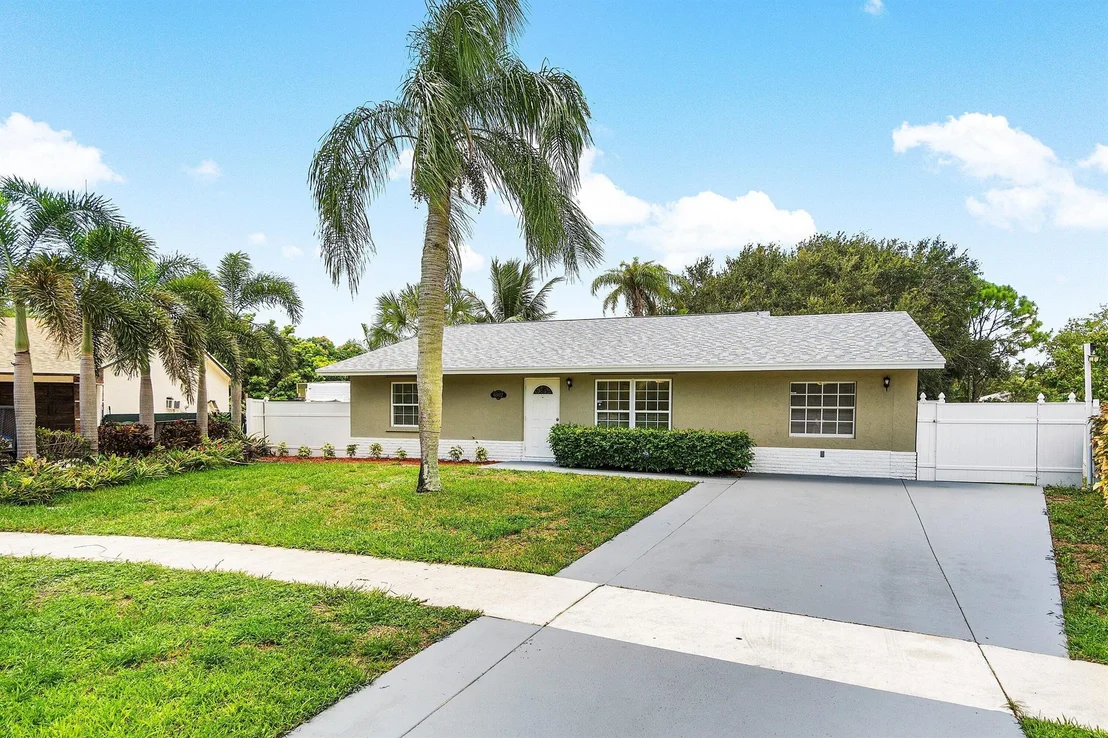 Photo of 6902 Athena Drive