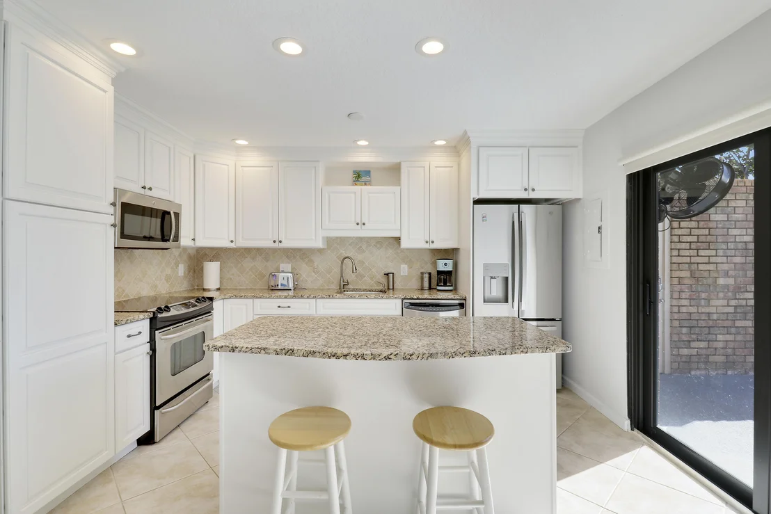 Photo of Unit 5A at 1420 Ocean Way