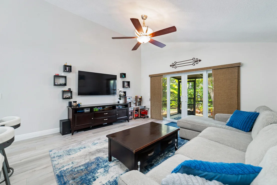Photo of 22585 Middletown Drive