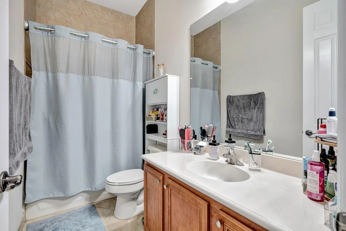 Photo of 135 Midleton Way