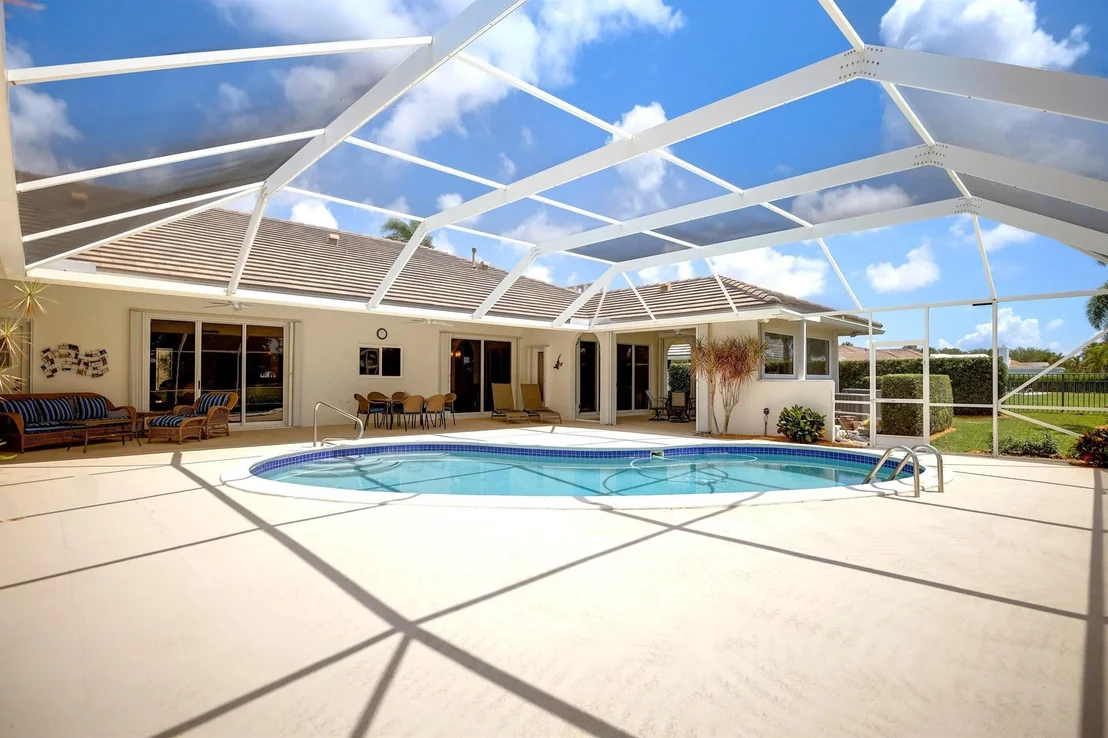 Photo of 391 Glenbrook Drive