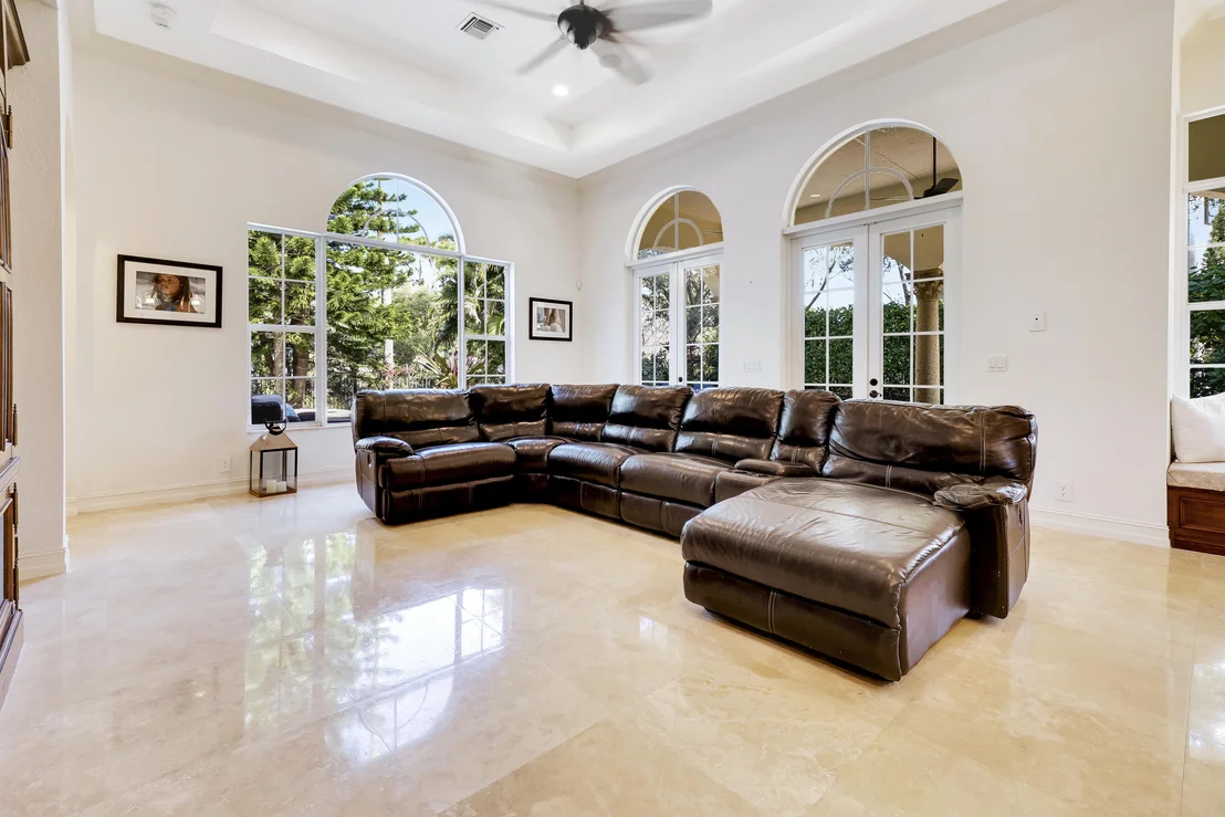 Photo of 110 Villa Bella