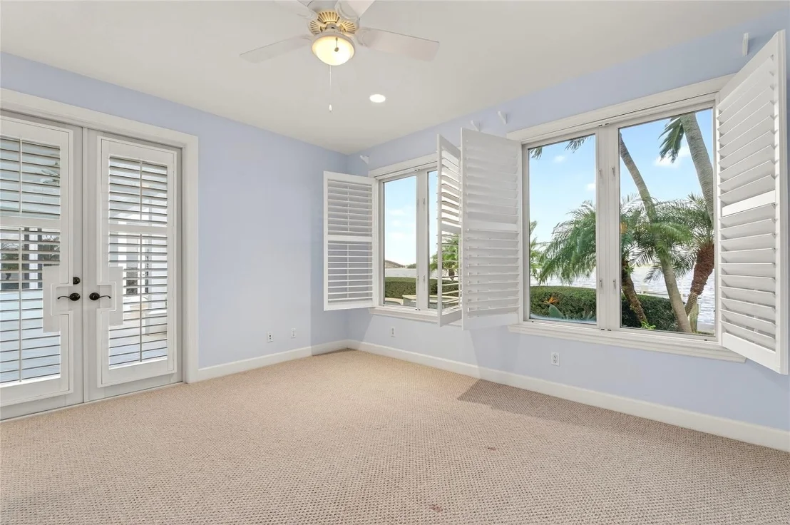 Photo of 505 Tulip Lane