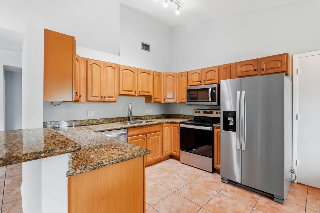 Photo of 7955 Ridgewood Drive