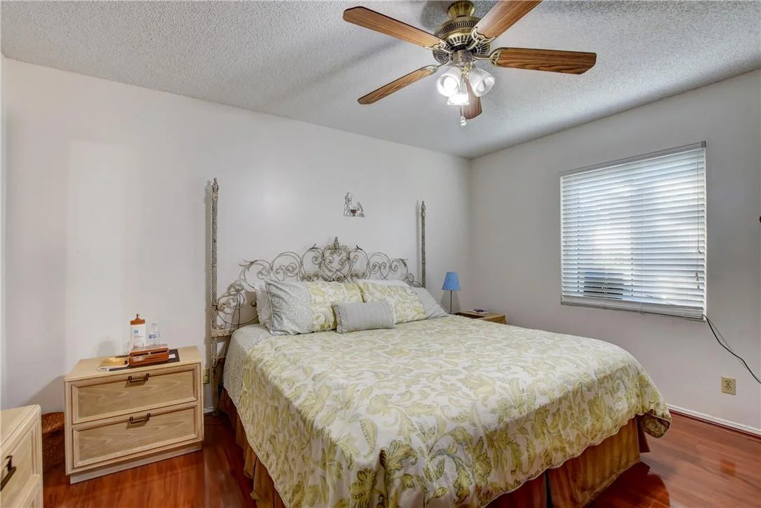 Photo of 22917 Sandalfoot Boulevard