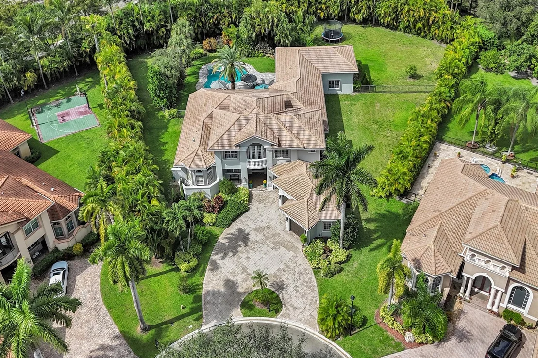 Photo of 6454 NW 93rd Drive