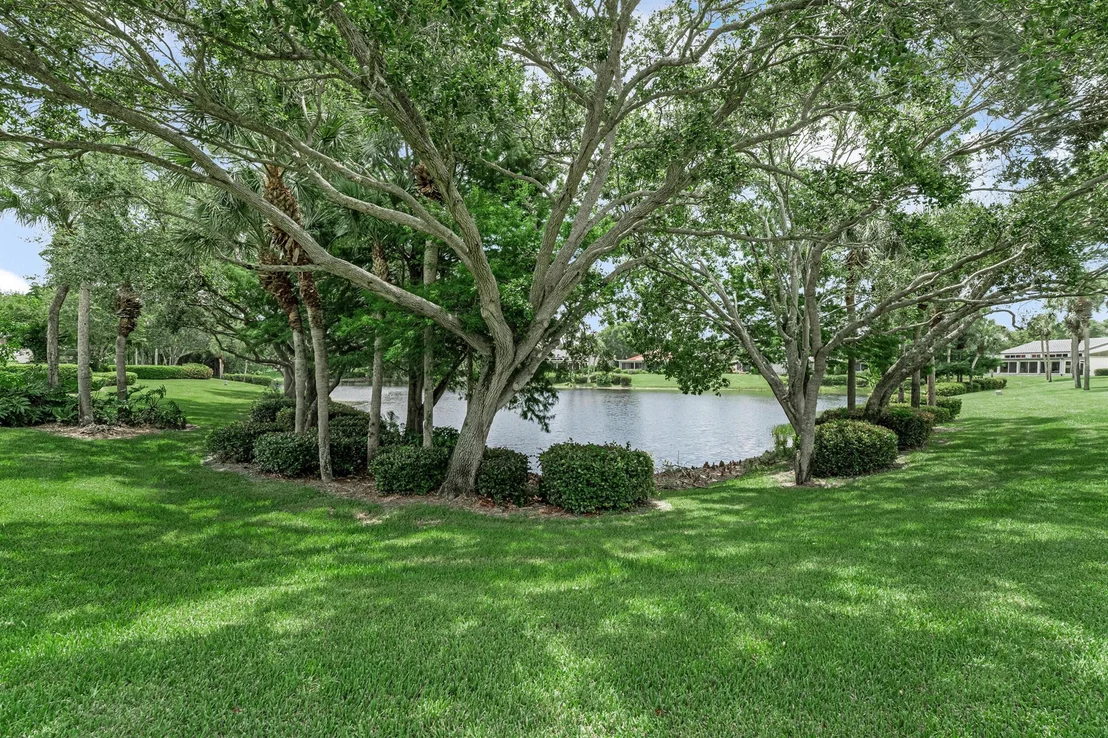 Photo of 14 Bristol Circle