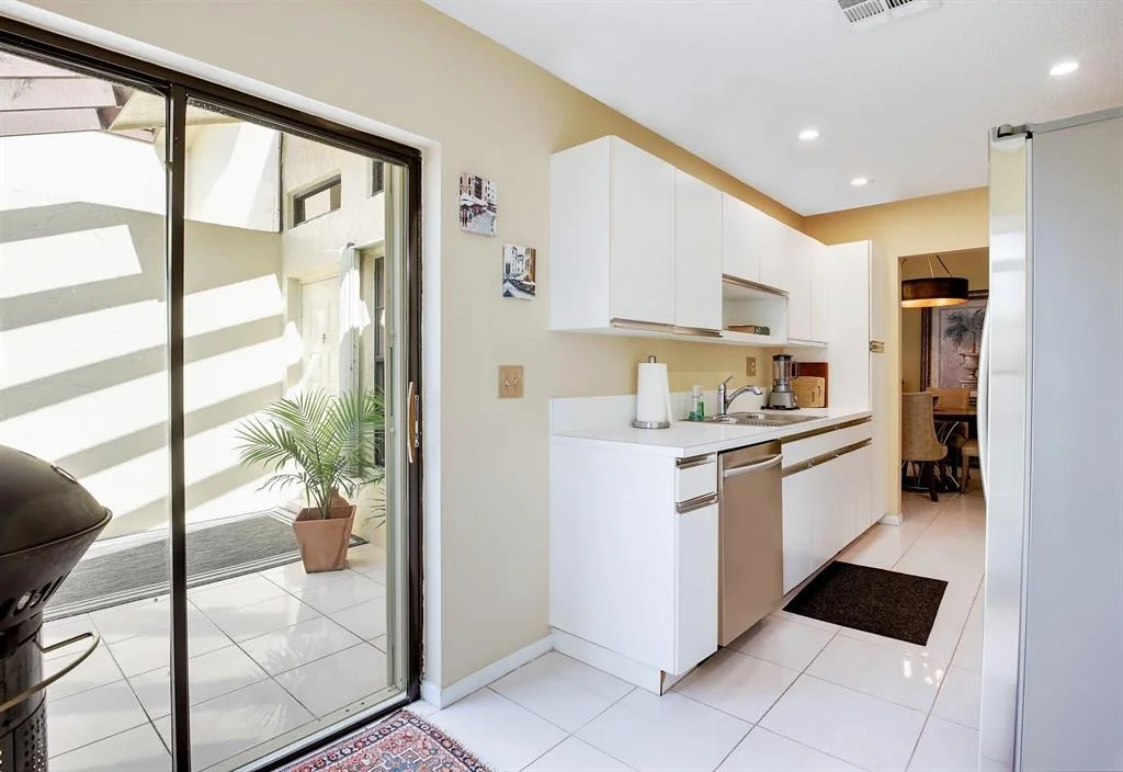 Photo of Unit B at 14200 Nesting Way