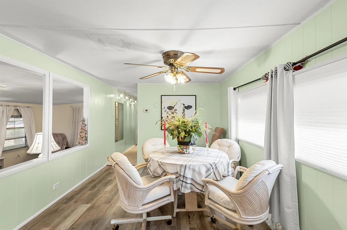 Photo of 4617 Tangerine Lane