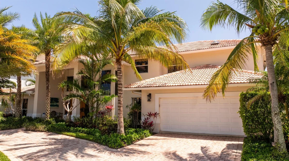 Photo of 932 Gardenia Drive