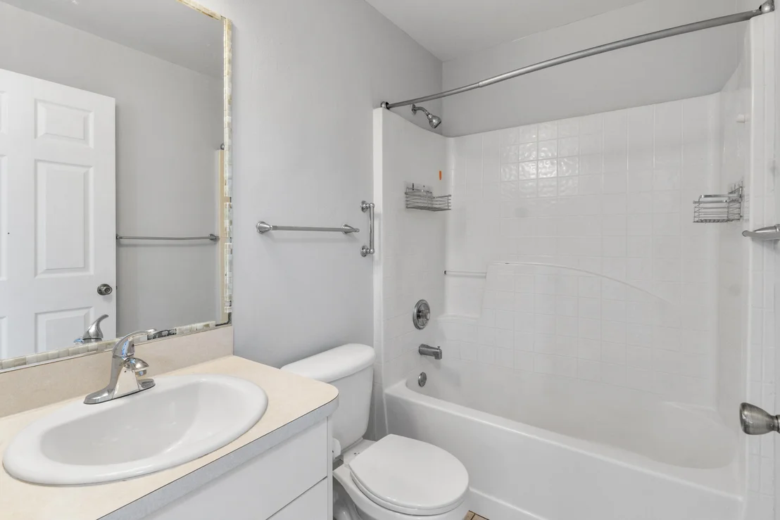 Photo of 717 Tulip Drive