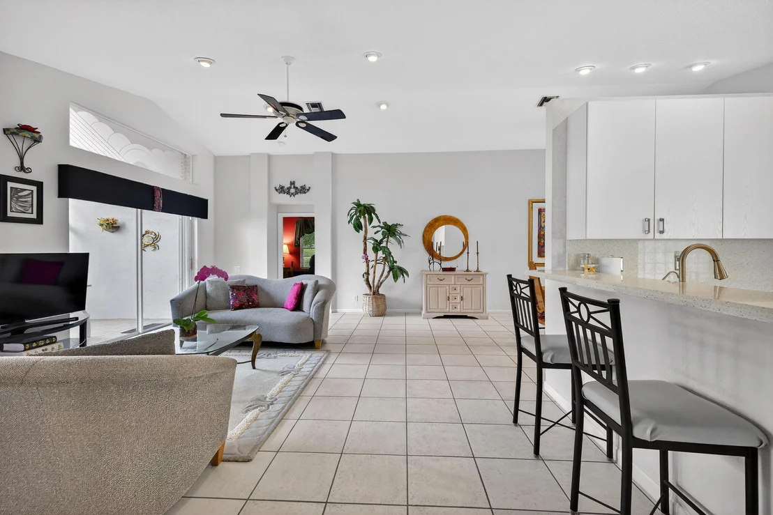 Photo of 6679 Sherbrook Drive
