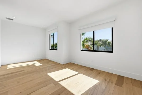 Photo of 18417 Symphony Court