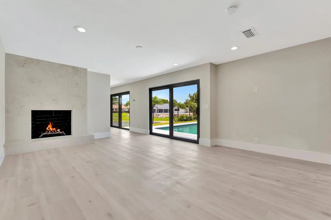 Photo of 5011 Pineview Circle