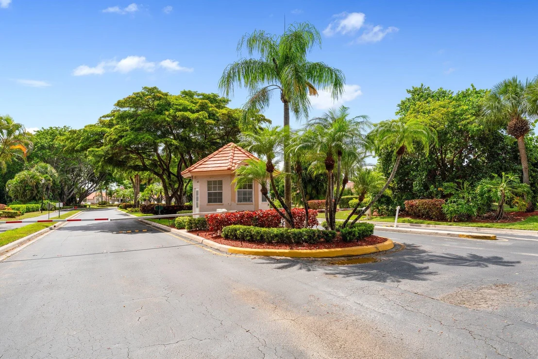 Photo of 7737 Silver Lake Drive