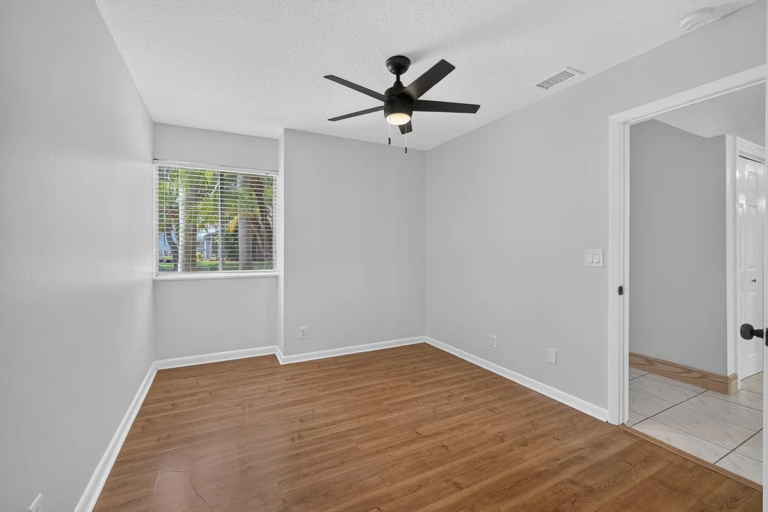 Photo of 18371 Flagship Circle